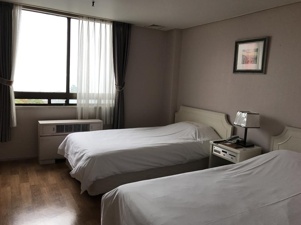 Jeju Seoul Tourist Hotel ภายนอก รูปภาพ